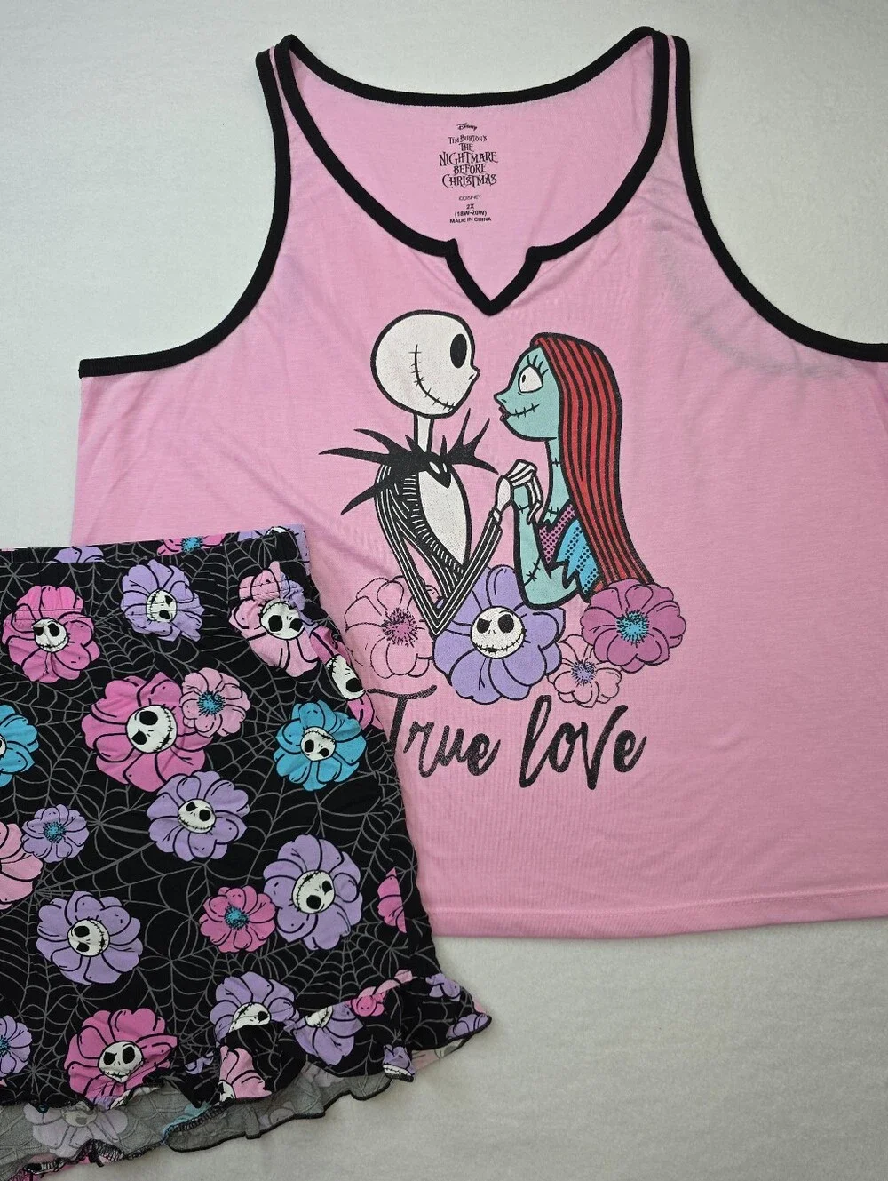 Nightmare Before Christmas 2X "True Love" Tank & Shorts Sleep Set CX-3883 - Picture 5 of 9